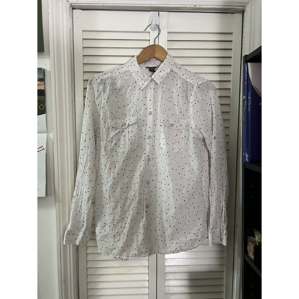 Eddie Bauer Womens Blouse Sz large White Navy Dots Button Up Wrinkle Cotton
